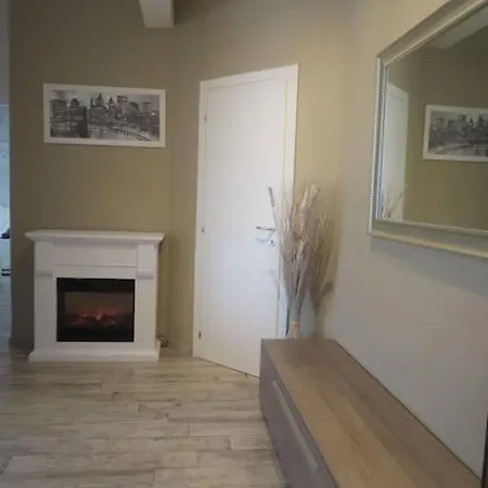 Amici Holiday Apartment *